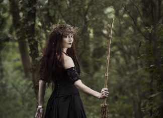 Photography by Ange Harper Model- The Druidess Of Midian, Alice Hoffman, Enchanted Living Magazine