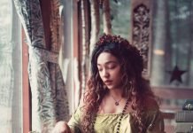 Photography by Joy Marshall The Witching Hour Photography Model- Tatiana Pimentel Location- Frog Hollow