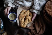A Romantic Winter Picnic