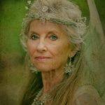 Photography by MARSHA STECKLING Model SHARRON ROADS