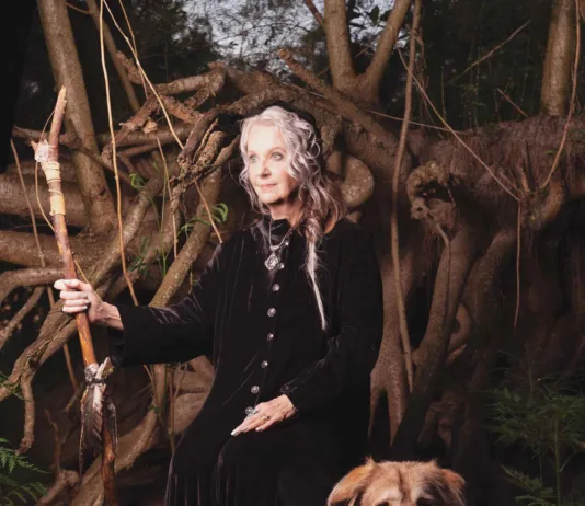 Models: Jo Maldonado and her service dog Baruh